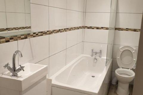 undefined, Lewisham SE8