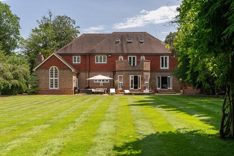 5 bedroom detached house for sale, Percival Close, Oxshott, Surrey KT22