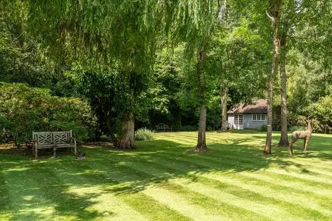 5 bedroom detached house for sale – pohled 4