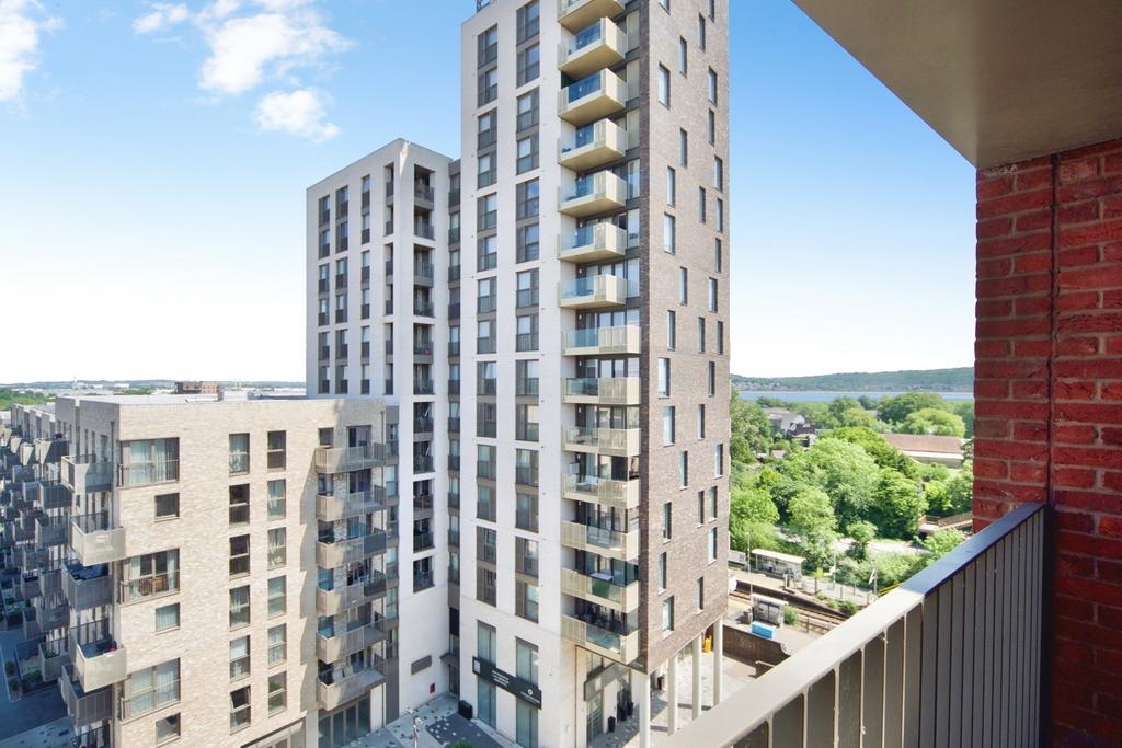 1 bedroom flat for sale
