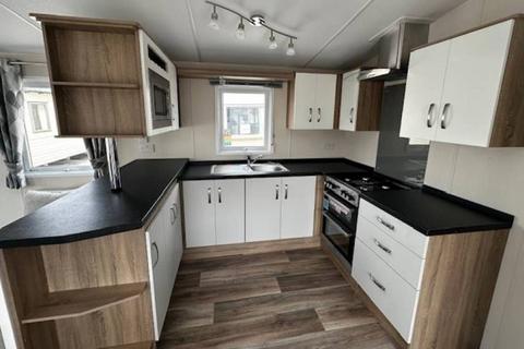 2 bedroom lodge for sale, Kearby with Netherby Nr. Wetherby