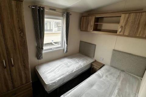 2 bedroom lodge for sale, Kearby with Netherby Nr. Wetherby