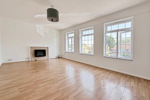 3 bedroom duplex for sale, How Wood, Park Street, St. Albans