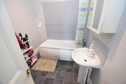 1 bedroom apartment to rent, 4 Spencer Road, Eastbourne BN21