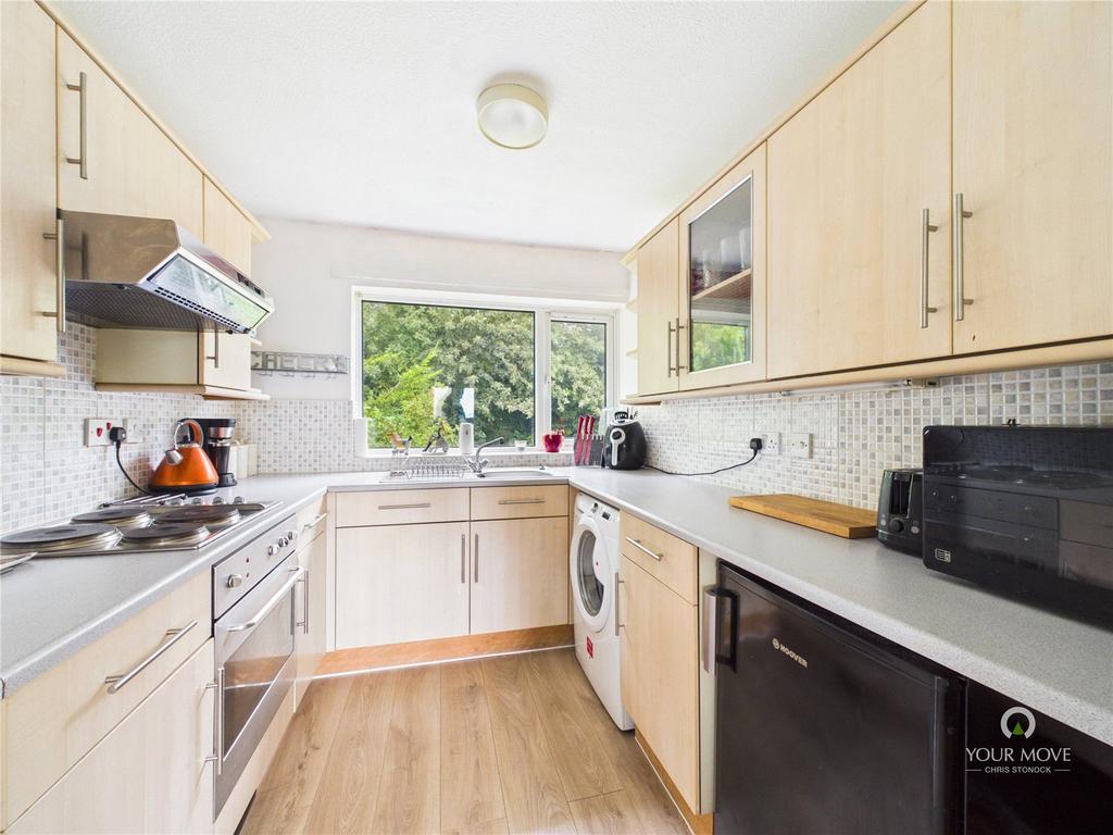 Apartment in Newcastle upon Tyne, Tyne and Wear - View 3