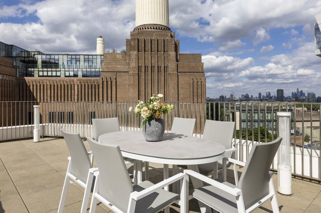 Apartment in London, Clapham Junction - View 3