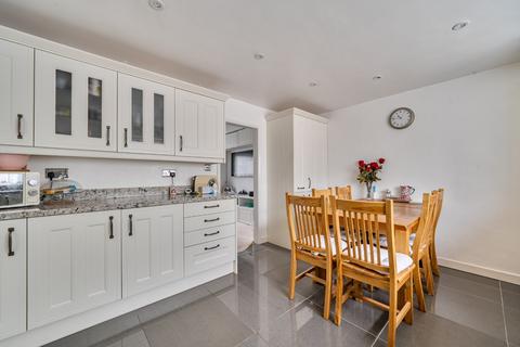 3 bedroom end of terrace house for sale, Speldhurst Close, Ashford, TN23