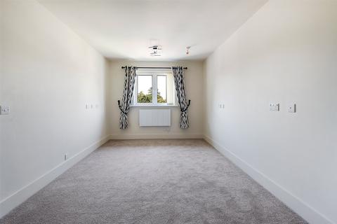 1 bedroom retirement property for sale, Alma Road, Reigate, Surrey, RH2