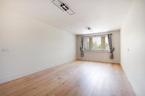 1 bedroom retirement property for sale, Alma Road, Reigate, Surrey, RH2