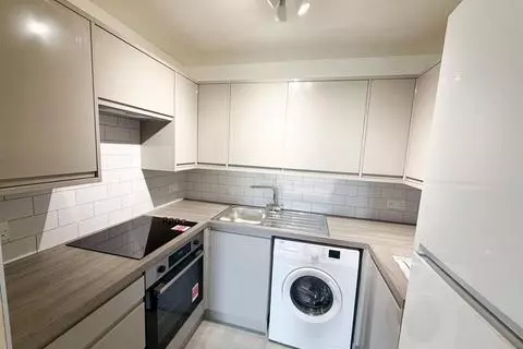 1 bedroom flat to rent - Widok 2