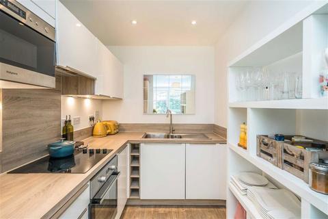 1 bedroom flat for sale, Carney Place, London SW9