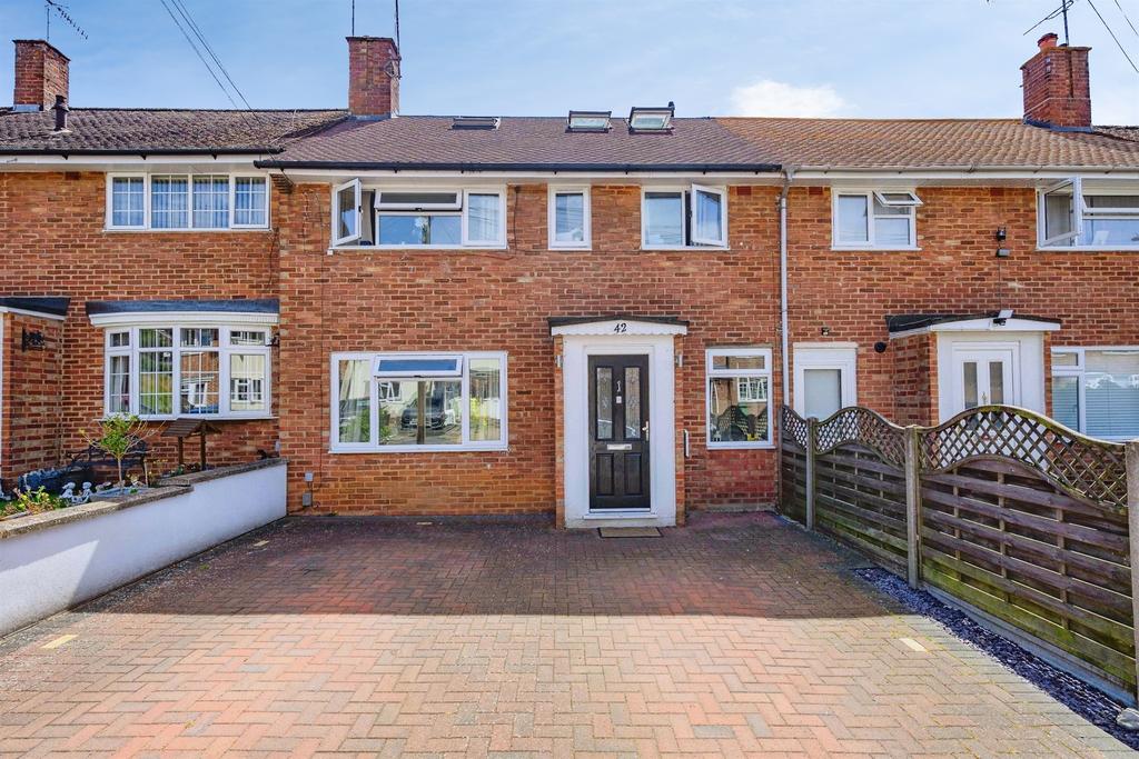 4 bedroom terraced house for sale