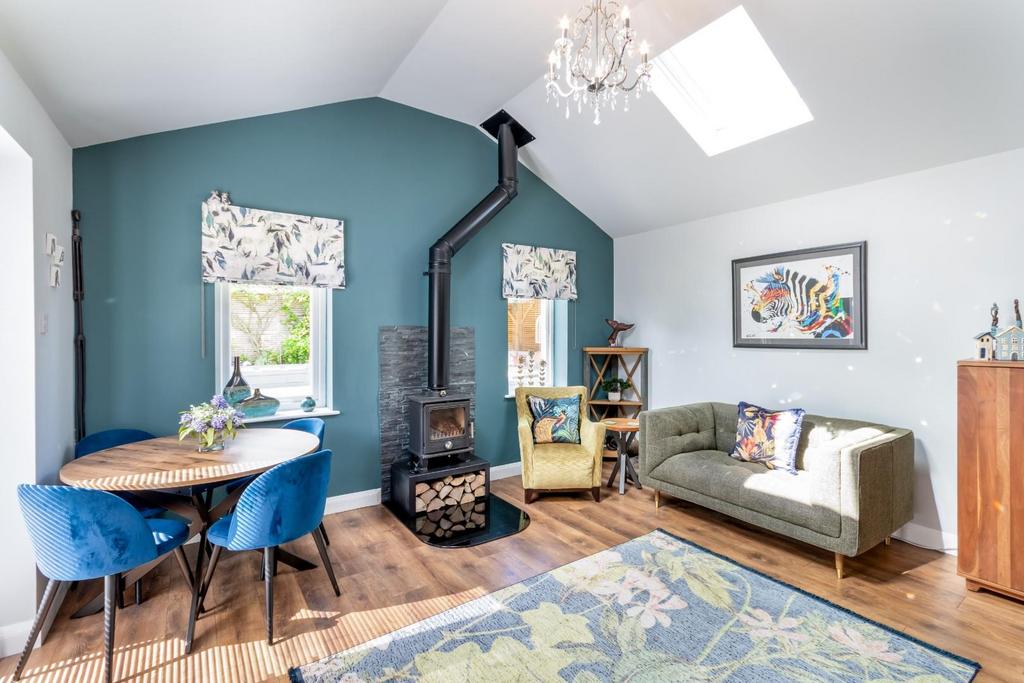 Living room, fireplace