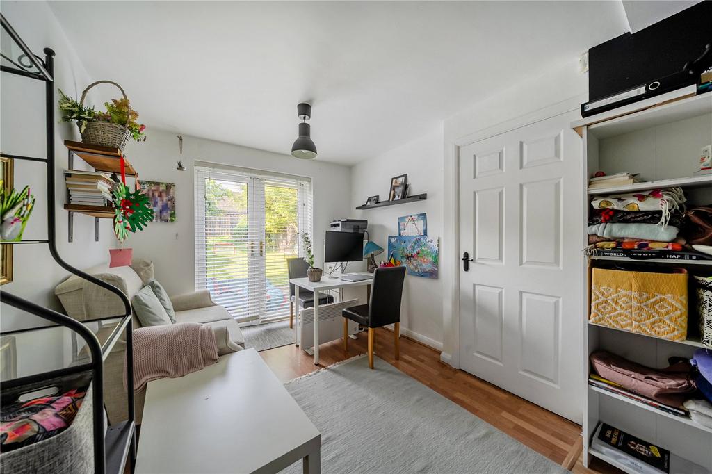 House in Leeds, Howlett Cross - View 5
