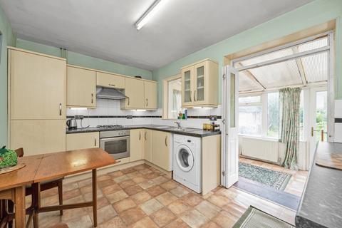 4 bedroom semi-detached house for sale, 2 Muirfield Grove, Kinross, KY13 8AX