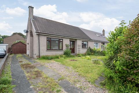 4 bedroom semi-detached house for sale, 2 Muirfield Grove, Kinross, KY13 8AX