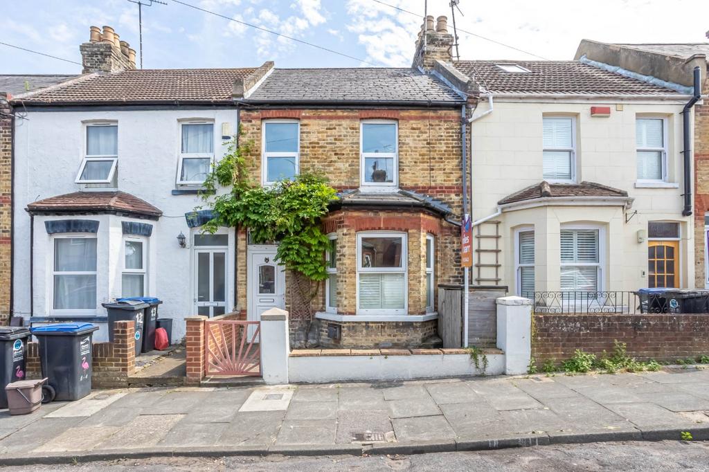 4 bedroom terraced house for sale