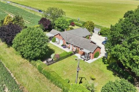 4 bedroom detached bungalow for sale, Watton Road, Barford, NORWICH
