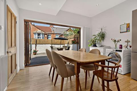 4 bedroom terraced house for sale, Barnardo Road, Exeter, Devon