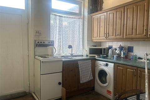 2 bedroom end of terrace house for sale, Worsley Street, Glodwick, Oldham, OL8
