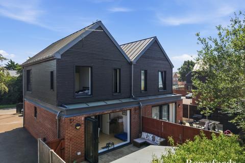 3 bedroom semi-detached house for sale, Lower Mead Close, Henham, CM22