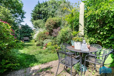 3 bedroom semi-detached house for sale, Fallow Court Avenue, London, N12
