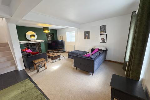 3 bedroom detached house for sale, New Street, Kidwelly, Carmarthenshire.