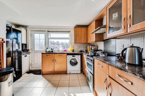 3 bedroom terraced house for sale, Pewsham Road, Swindon, Wiltshire, SN2