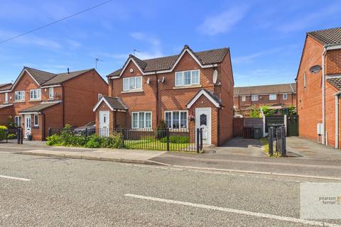 2 bedroom semi-detached house for sale, Willow Street, Bury BL9