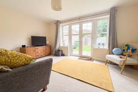 4 bedroom house to rent – pohled 2