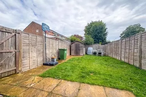4 bedroom house to rent – pohled 4