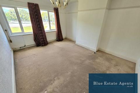 2 bedroom flat to rent, Great West Road, Isleworth, TW7
