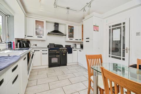 3 bedroom end of terrace house for sale, Lawnswood Road, Middlesbrough