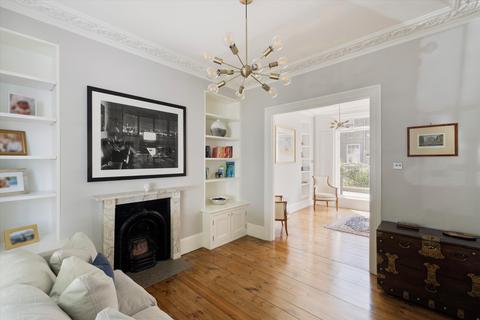 3 bedroom terraced house for sale, Burgh Street, London N1
