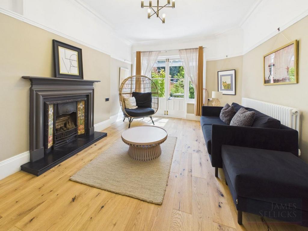 House in Stoneygate, City of Leicester - View 3