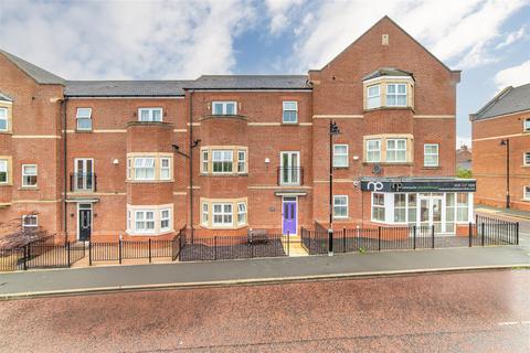 4 bedroom terraced house for sale, Featherstone Grove, Newcastle Upon Tyne, NE3