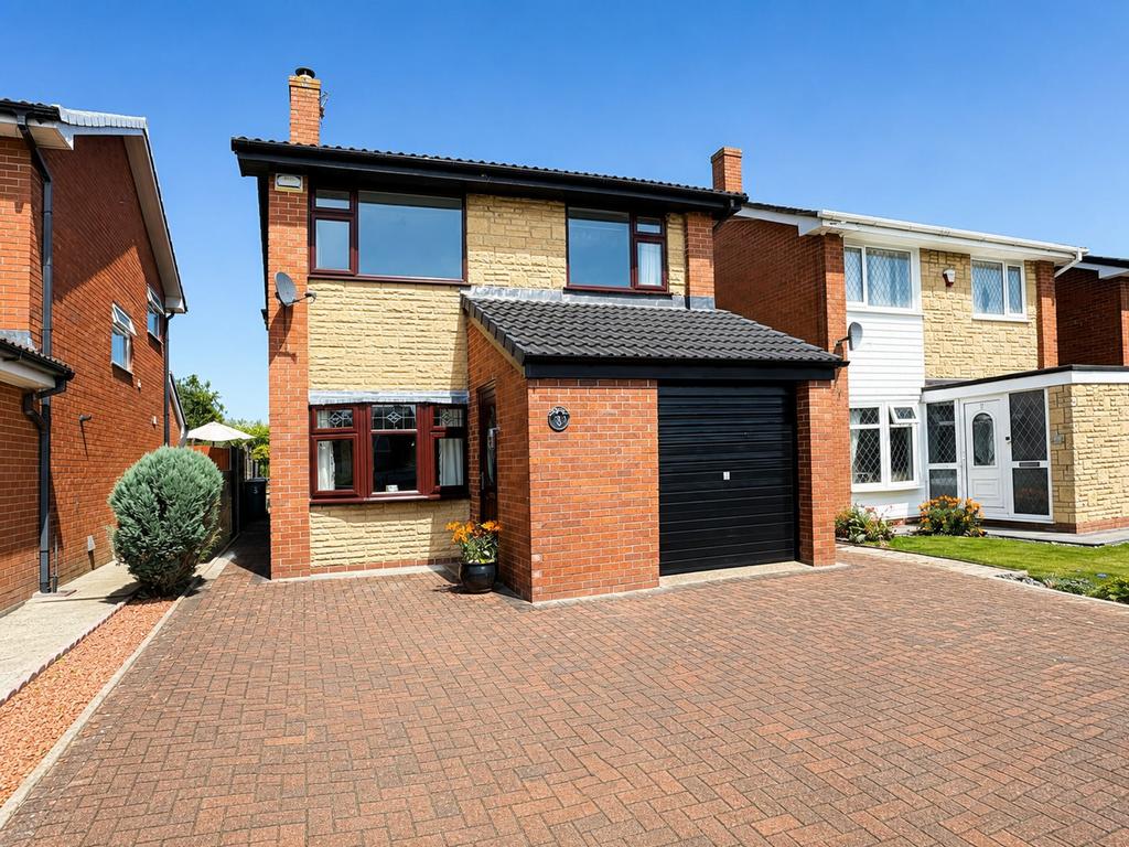 3 bedroom detached house for sale