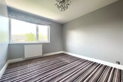3 bedroom terraced house to rent - View 4