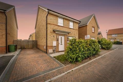 3 bedroom detached house for sale, Crown Avenue, East Ardsley, Wakefield