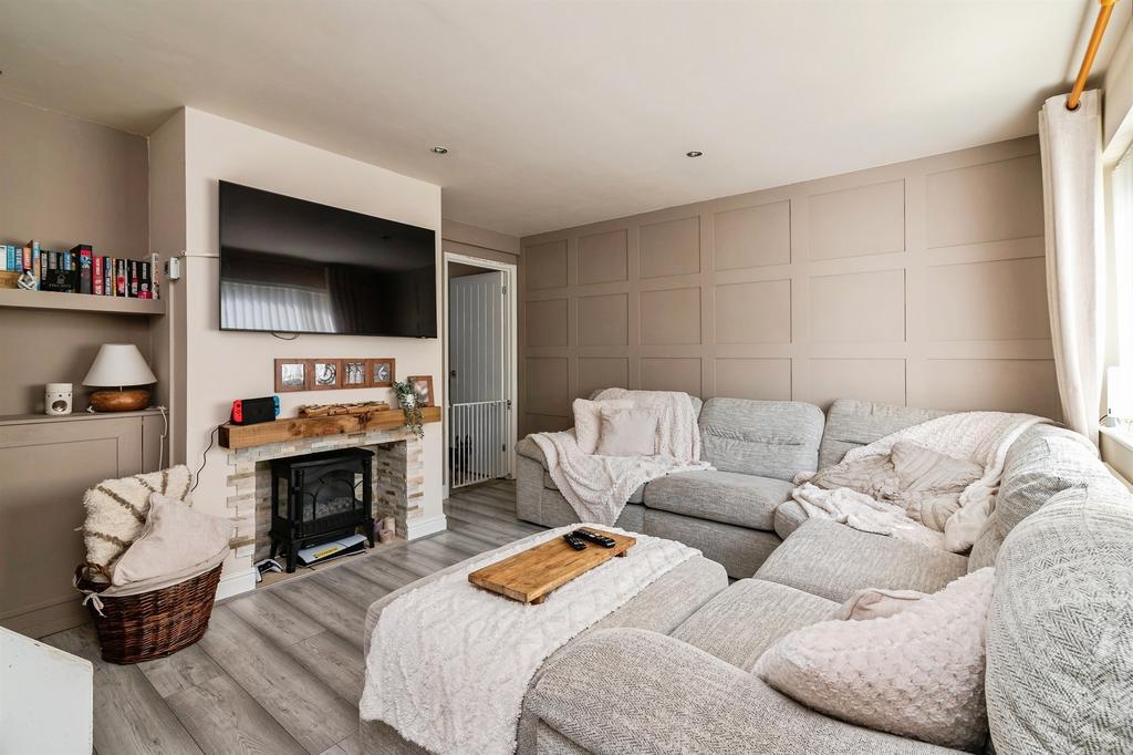 Third Avenue, Gedling, Nottingham - View 2