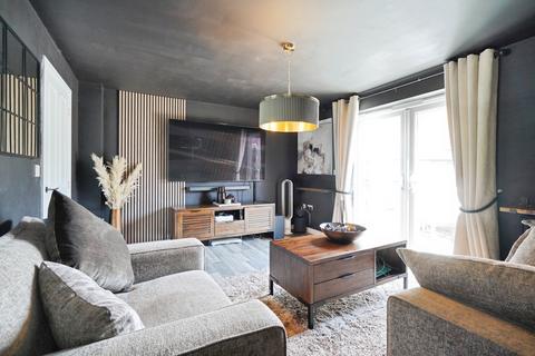 3 bedroom semi-detached house for sale, Goosemoor Road, Burton-on-Trent, DE14