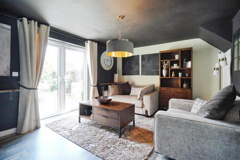 3 bedroom semi-detached house for sale, Goosemoor Road, Burton-on-Trent, DE14