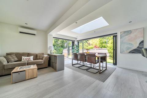 3 bedroom link detached house for sale, Byron Crescent, Flitwick, MK45