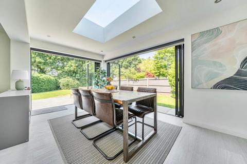 3 bedroom link detached house for sale, Byron Crescent, Flitwick, MK45