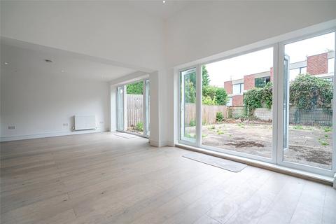 undefined, Dukes Avenue, London, N10