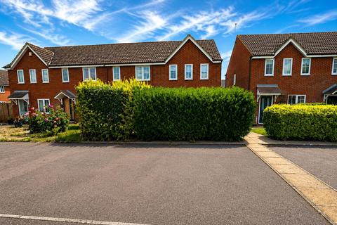 2 bedroom end of terrace house for sale, Jasmine Gardens, Rushden NN10