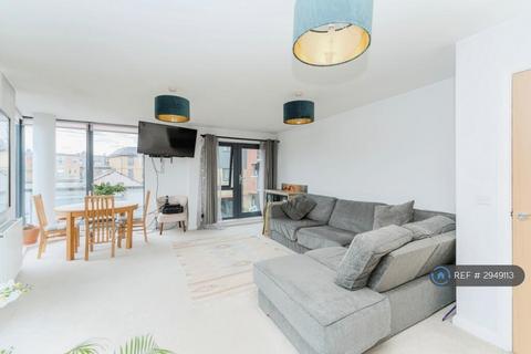 1 bedroom flat to rent, Kitchener House, West Drayton, UB7