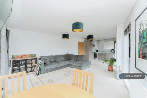 1 bedroom flat to rent, Kitchener House, West Drayton, UB7