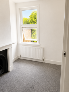 1 bedroom flat to rent, Washington Avenue, London E12