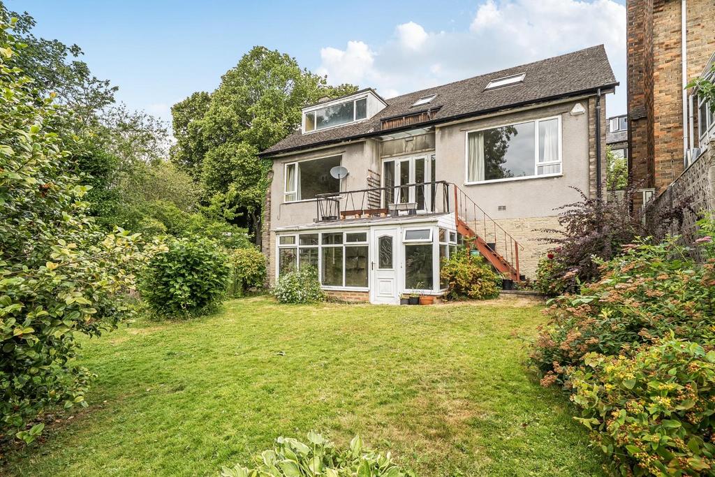 House in Sheffield, Middlewood, Fox Hill - View 2